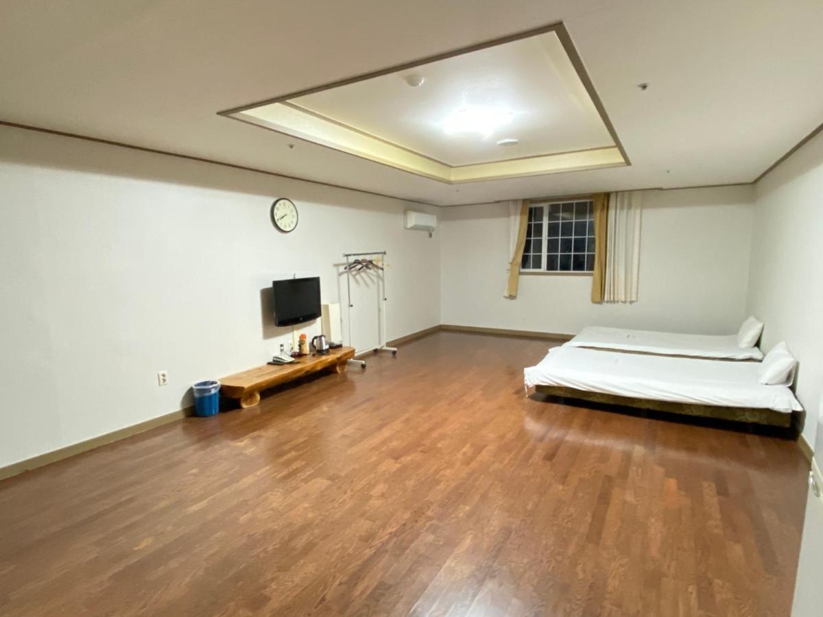 Arbon Youth Hostel & Resort Jeju by Eksteriør bilde