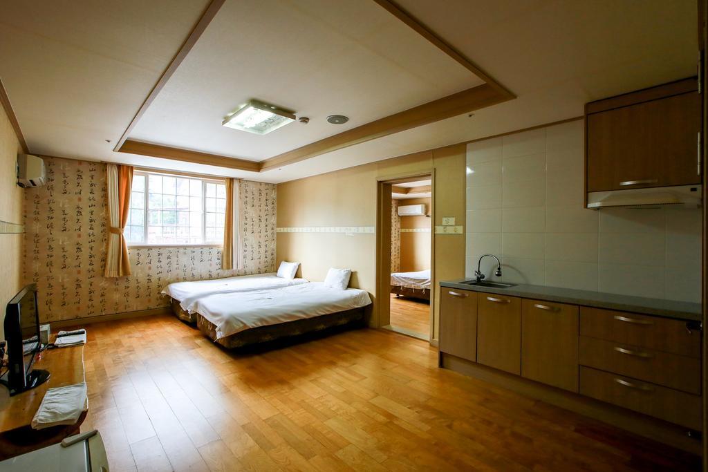 Arbon Youth Hostel & Resort Jeju by Eksteriør bilde